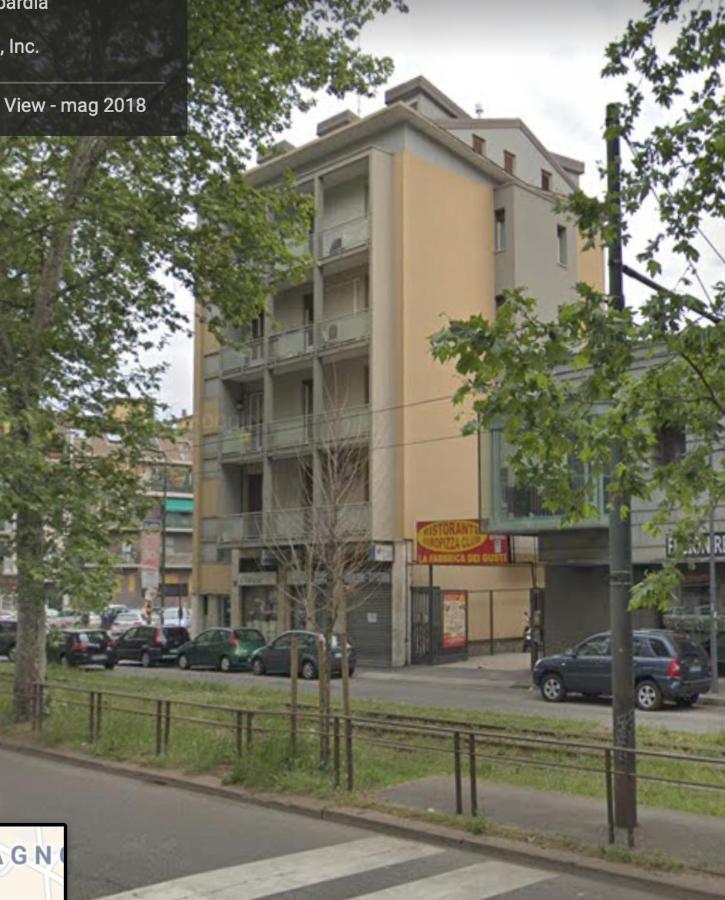 Dimora Certosa - Milano Apartment Luaran gambar